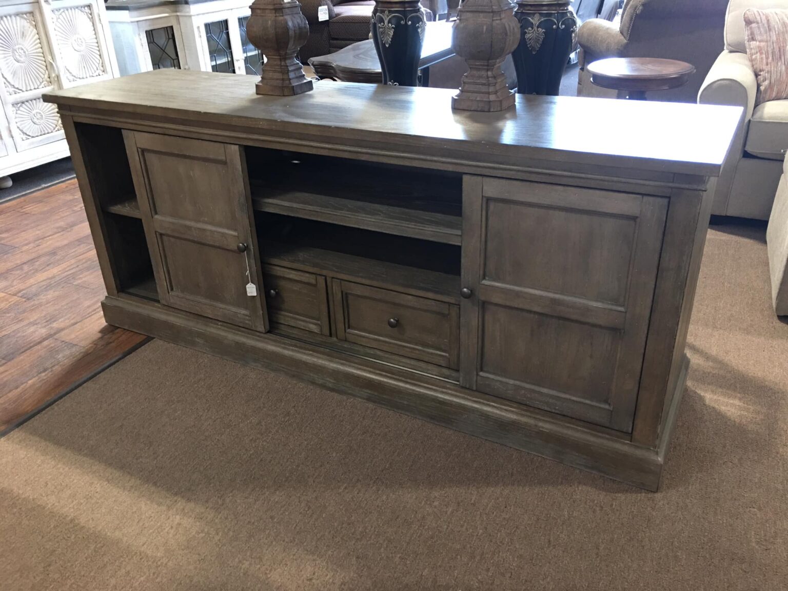 Gallery Barnes Home Furnishings